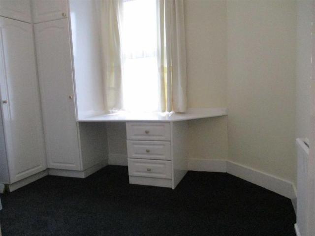 3 bedroom flat to rent