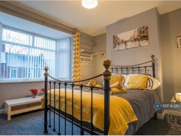 3 bedroom flat to rent