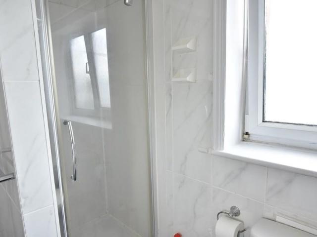 3 bedroom flat to rent