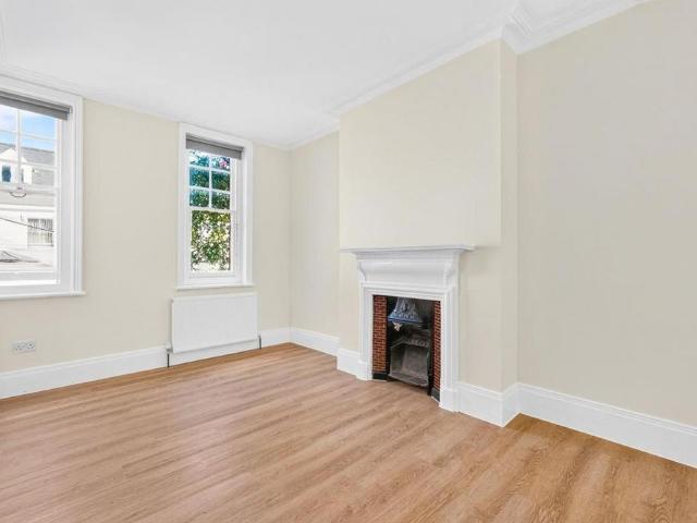 3 bedroom flat to rent