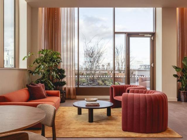 3 bedroom flat to rent