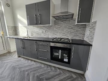 3 bedroom flat to rent