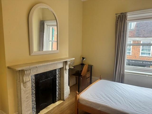 3 bedroom flat to rent