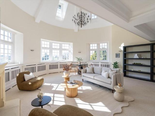 3 bedroom flat to rent