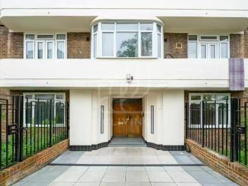 3 bedroom flat to rent