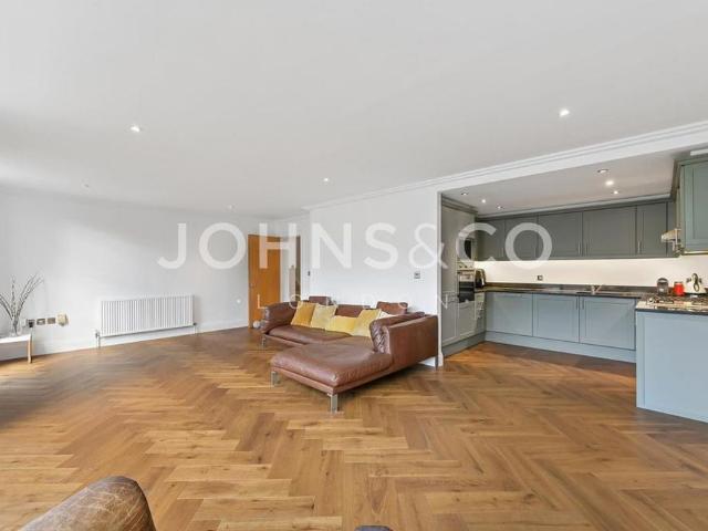 3 bedroom flat to rent