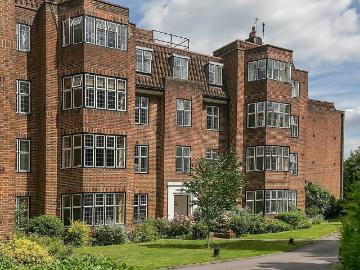 Roehampton, London, Greater London - Garden