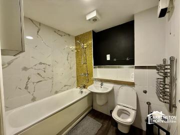 3 bedroom flat to rent