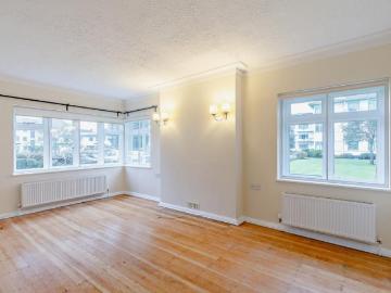 3 bedroom flat to rent