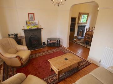 3 bedroom flat to rent