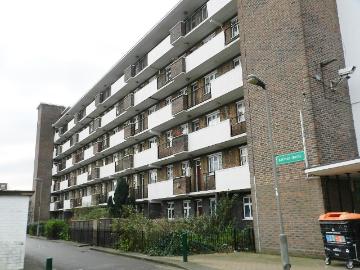 3 bedroom flat to rent