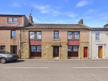 3 bedroom flat to rent