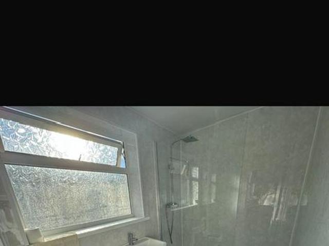 3 bedroom flat to rent