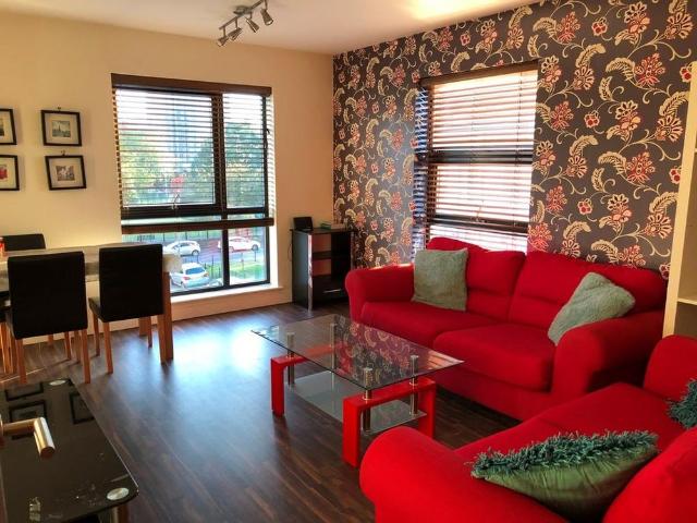 3 bedroom flat to rent