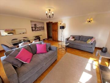 Flat to rent in Aberdeen - Fireplace