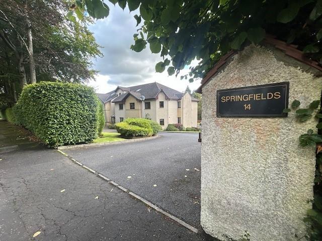 3 bedroom flat to rent