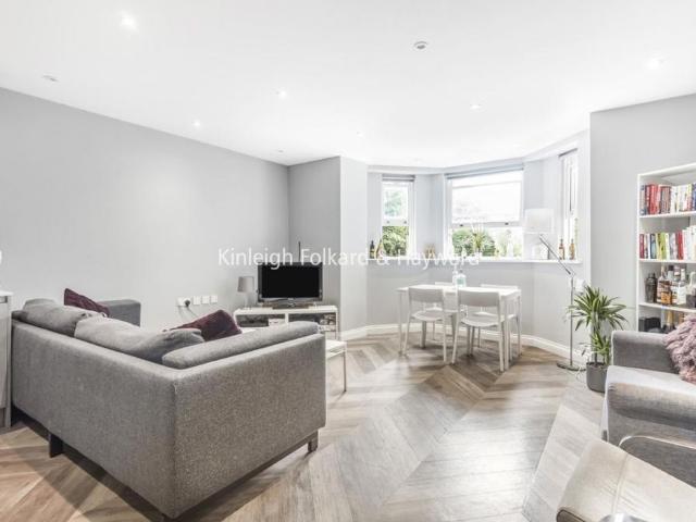 3 bedroom flat to rent