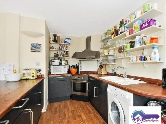 3 Bedroom Flat To Rent