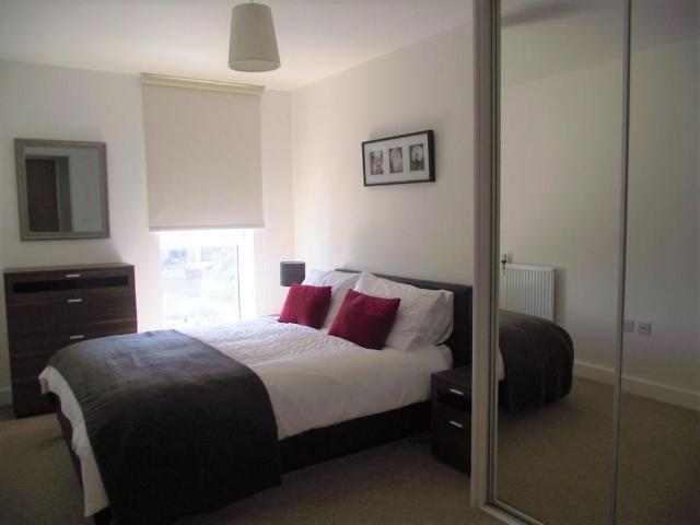 3 bedroom flat to rent