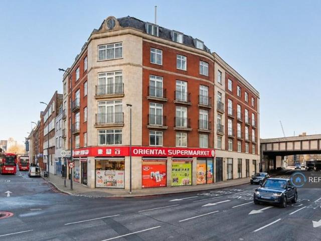 3 bedroom flat to rent