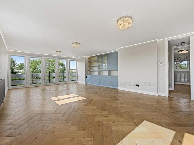 3 bedroom flat to rent