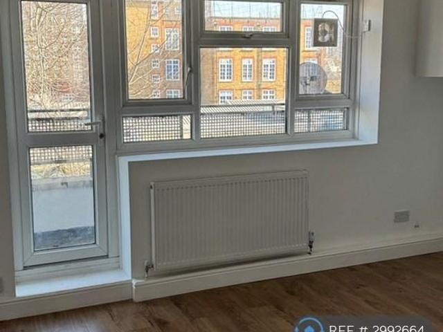 3 bedroom flat to rent