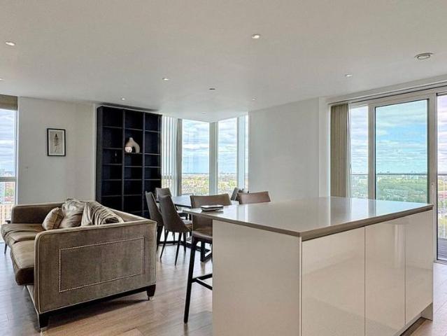 3 bedroom flat to rent