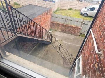 3 bedroom flat to rent