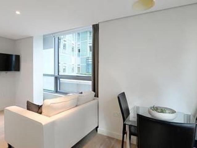 3 bedroom flat to rent