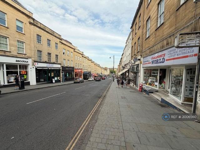 3 bedroom flat to rent