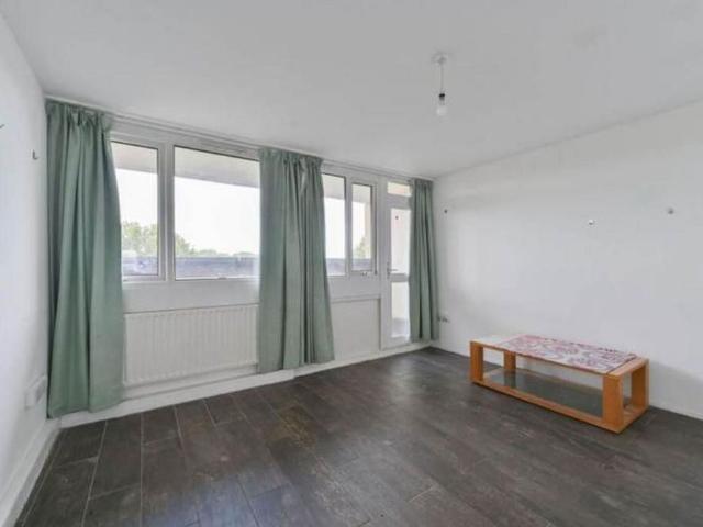 3 bedroom flat to rent