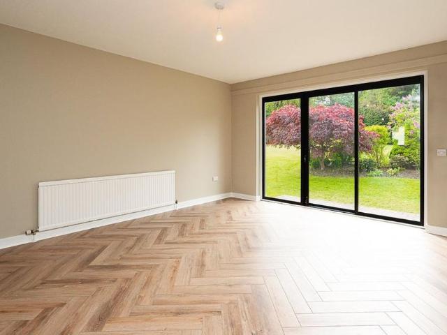 3 bedroom flat to rent