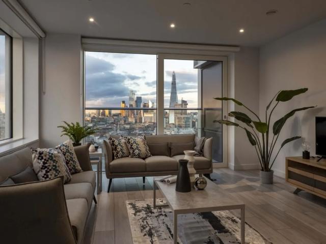 3 bedroom flat to rent
