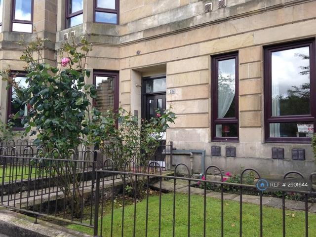 3 bedroom flat to rent