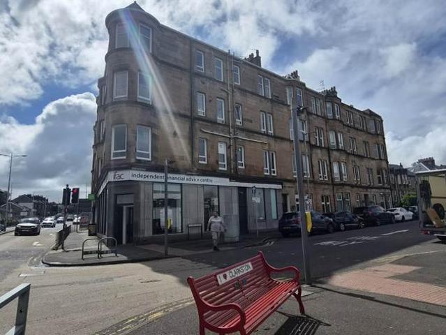 3 bedroom flat to rent