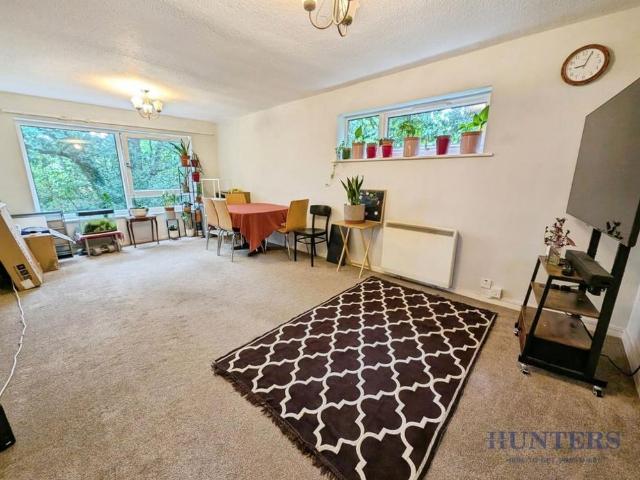 3 bedroom flat to rent