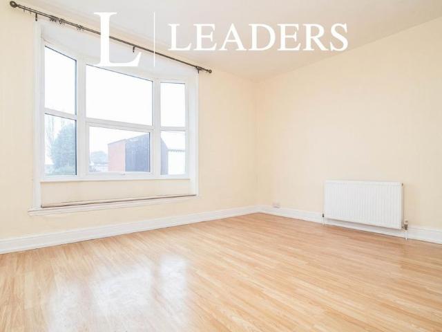 3 bedroom flat to rent