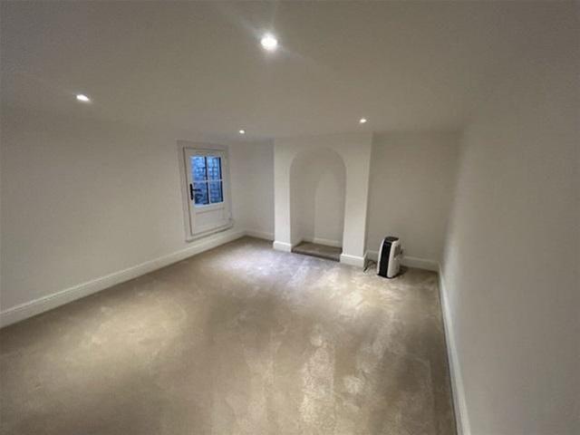 3 bedroom flat to rent