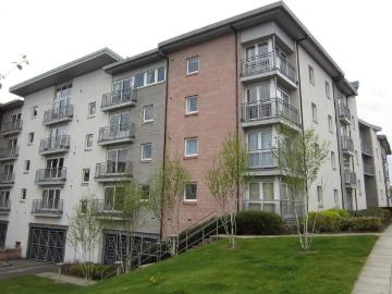 3 bedroom flat to rent