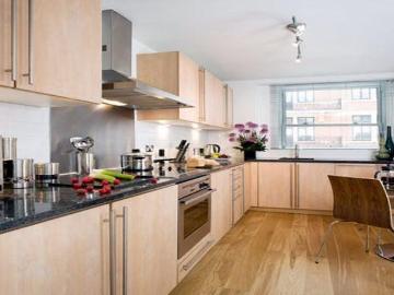 3 bedroom flat to rent
