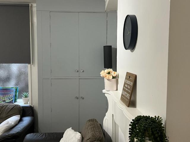 3 bedroom flat to rent