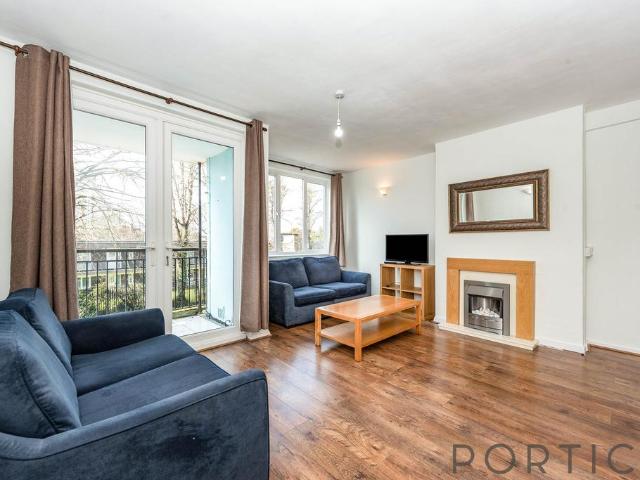 3 bedroom flat to rent