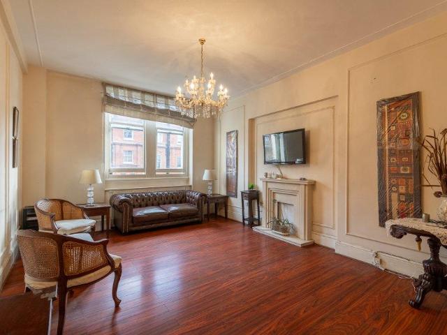 3 bedroom flat to rent