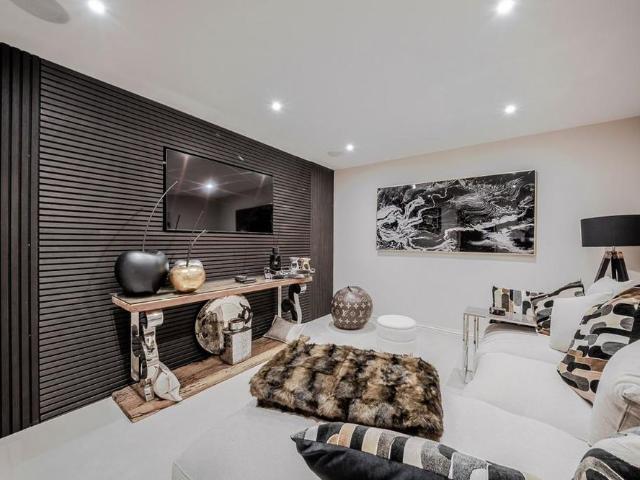 3 bedroom flat to rent