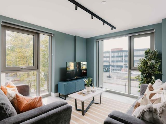 3 bedroom flat to rent