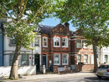 3 bedroom flat to rent