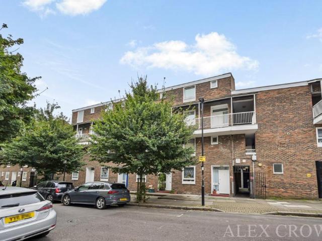 3 bedroom flat to rent