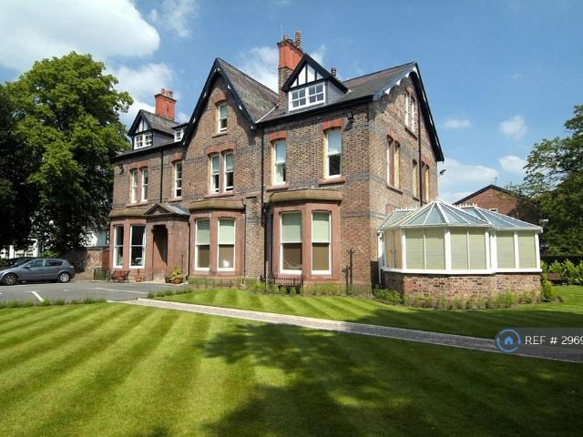 3 bedroom flat to rent