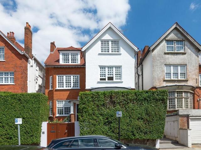 3 bedroom flat to rent