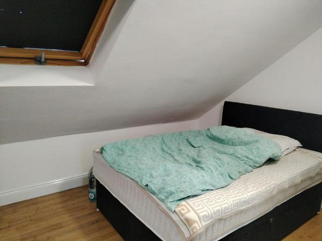 3 bedroom flat to rent